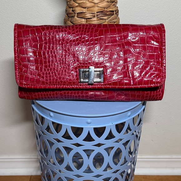 White House Black Market Red Crocodile-Embossed Clutch - Picture 2 of 10